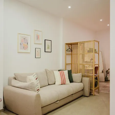 Stylish Town Centre Mariroza 흐바르