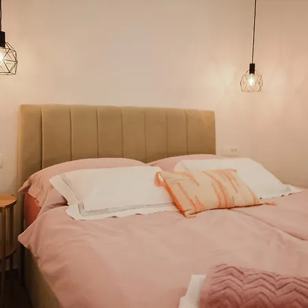 Stylish Town Centre Mariroza Appartement *