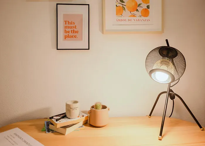 Stylish Town Centre Mariroza Apartment